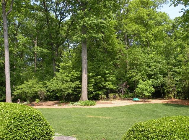 Woods of Country Creek Rochester MI Homes for sale 